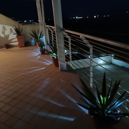 Armareaoverseassuites 1 Fiumicino Exteriör bild