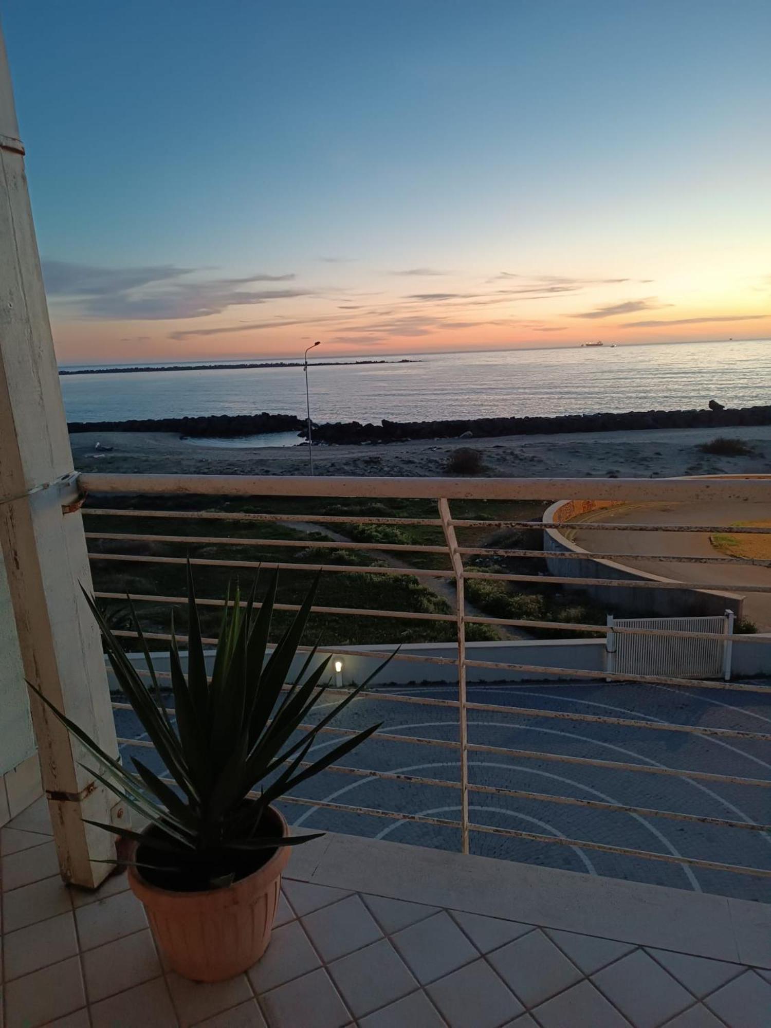 Armareaoverseassuites 1 Fiumicino Exteriör bild