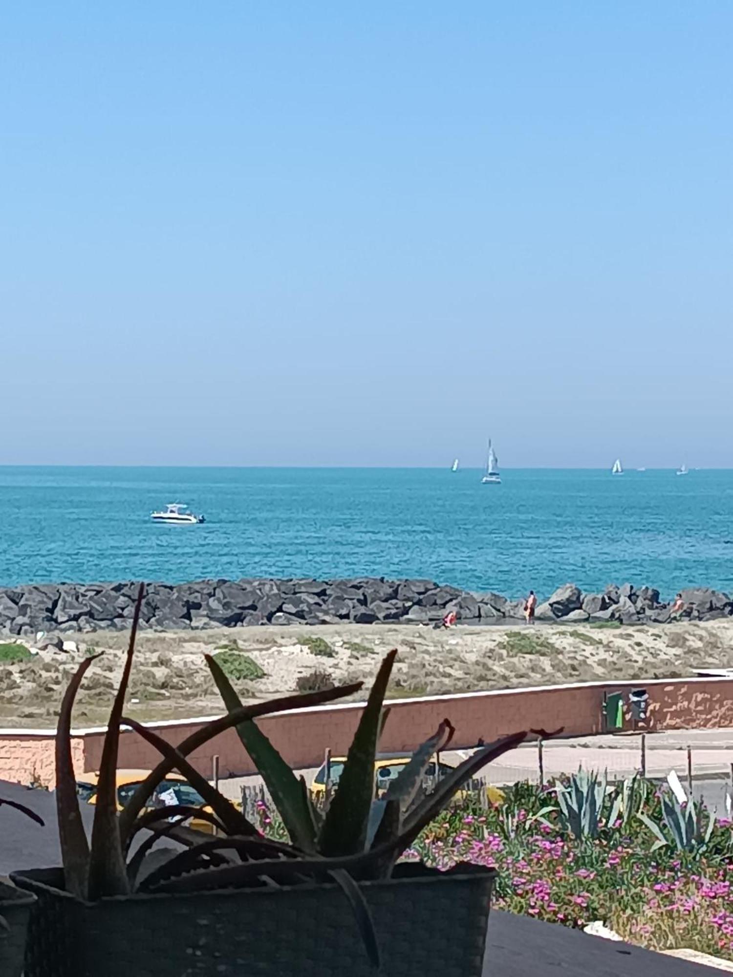 Armareaoverseassuites 1 Fiumicino Exteriör bild